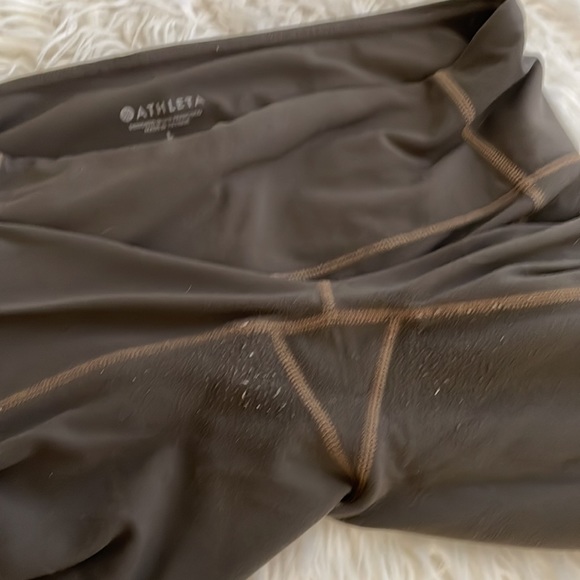 Athleta leggings size large - Picture 6 of 6